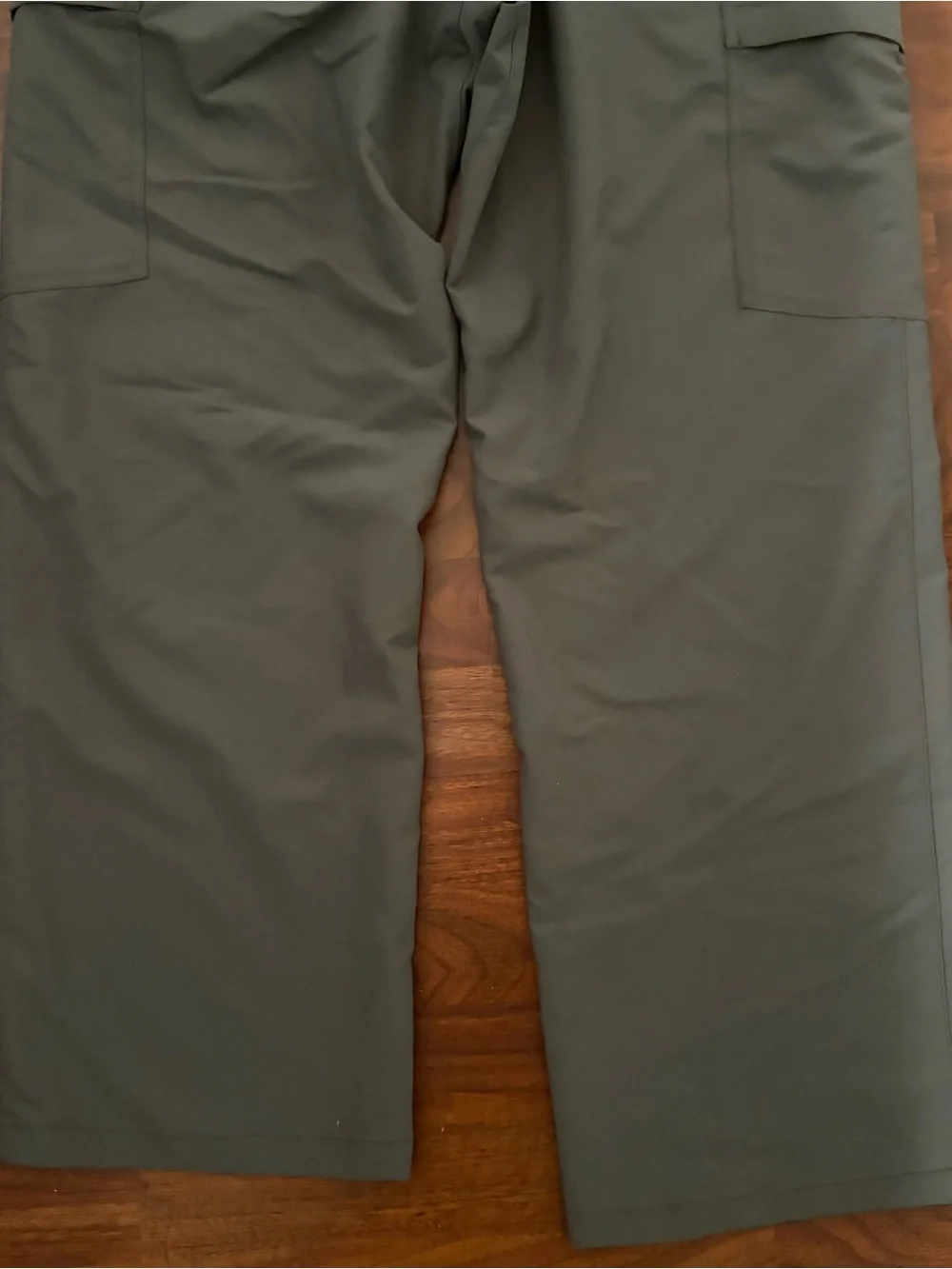 Patagonia Mens 34x30 Continental Cargo Hiking Pants Outdoor Hiking 56021 Green